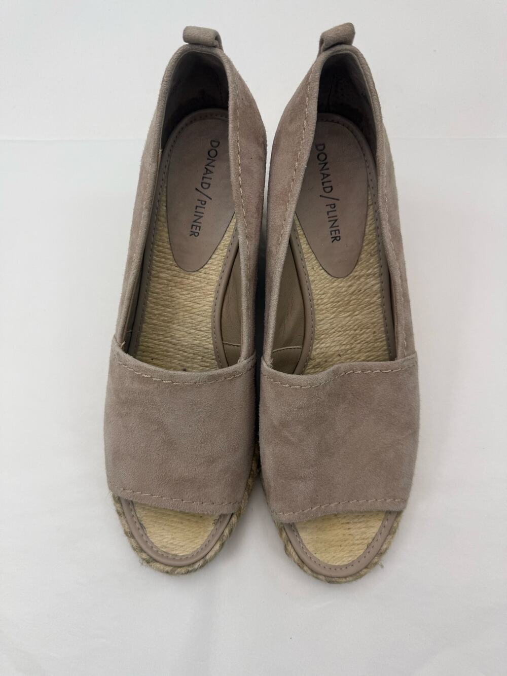 Donald Pliner Chriss Taupe Suede Espadrille Wedge Sandals Size 8M Peep Toe